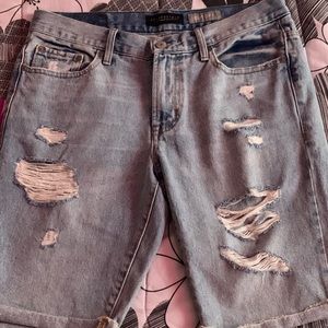 Aeropostale W Distressed/ Ripped Cut-Off Shorts